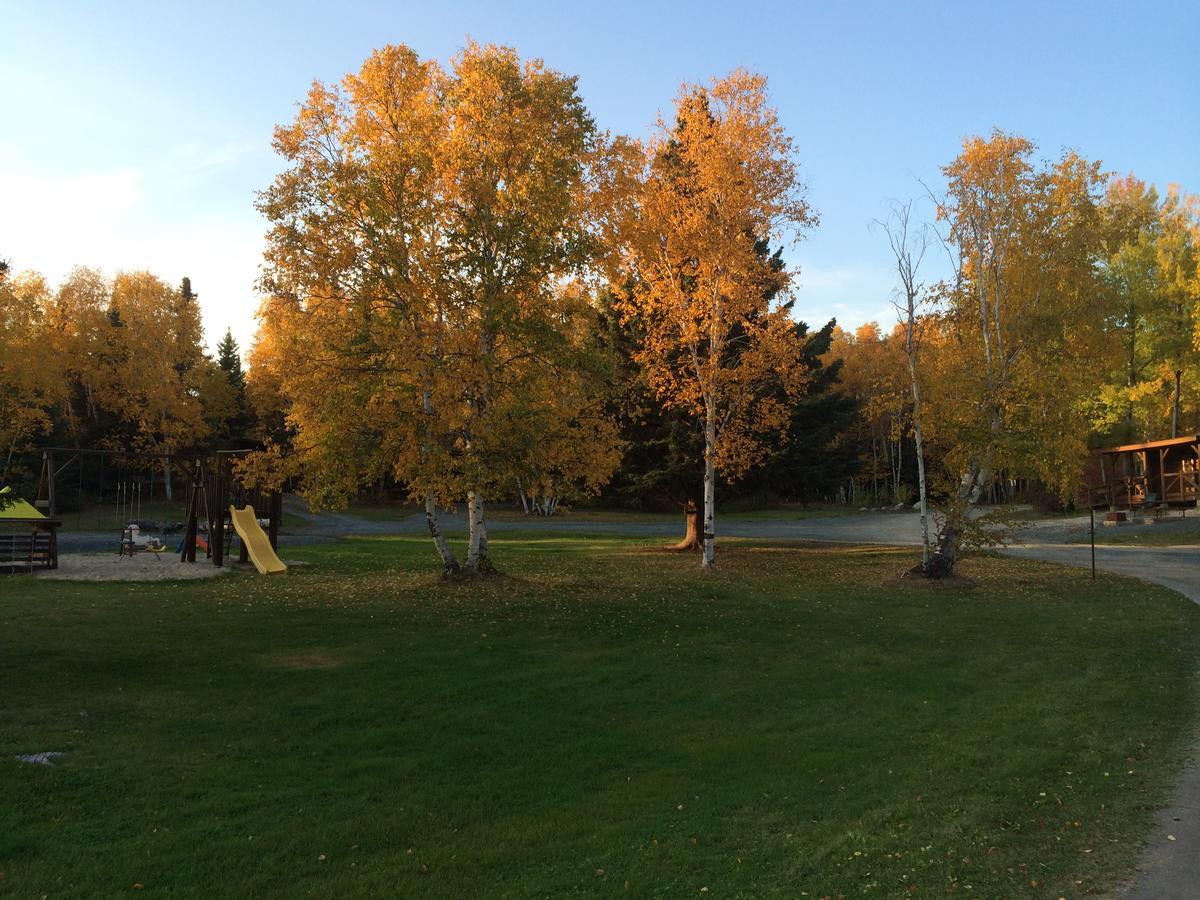 Bakers Narrows Lodge And Conference Center Flin Flon Exterior foto